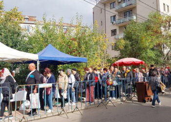 Pelerinaj la Sfânta Cuvioasă Parascheva. Închinare la Sfintele Moaște