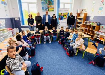 Ghiozdane mici, visuri mari la Școala Gimnazială Nr. 1 Leorda. Preșcolarii au primit kituri educaționale prin proiectul „Start în educație”