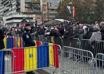 Peste 322.000 de persoane au participat la manifestările dedicate Sfintei Cuvioase Parascheva, la Iași
