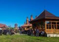 Pelerini la Schitul Pocrov, de sărbătoarea Acoperământului Maicii Domnului