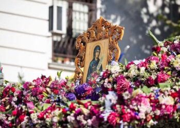 „Credință, tradiție și unitate, în cinstea Sfintei Cuvioase Parascheva”. Activitate cu elevii din Dorohoi și Broscăuți