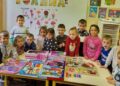 „Caravana Bucuriei în Sate” – un proiect care aduce educația, creativitatea și bucuria mai aproape de copiii din județul Botoșani