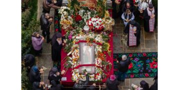 Sfântul Ioan cel Nou a revenit la Catedrala Arhiepiscopală din Suceava, după două zile de procesiune prin eparhie