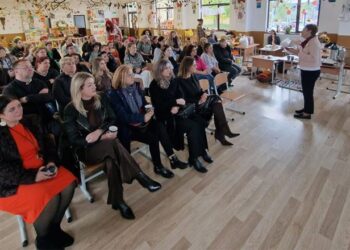 Răchiți: Workshop dedicat prevenirii separării copiilor de familie și sprijinirii familiilor vulnerabile