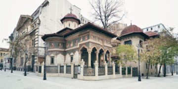Mănăstirea Stavropoleos, 302 ani de istorie, credință și frumusețe arhitecturală